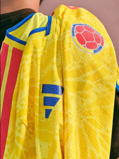 Camiseta Selección Colombia: ¡Vive el Fútbol - Mundial 2026 con Pasión! 🎁PROMOCION SORTEO WIN SPORT GRATIS POR 6 MESES🎁